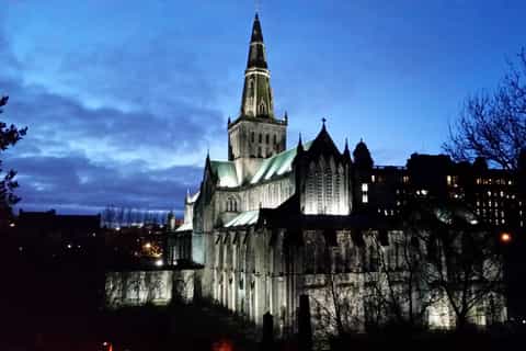 Glasgow: Excursão a pé particular personalizada com um local