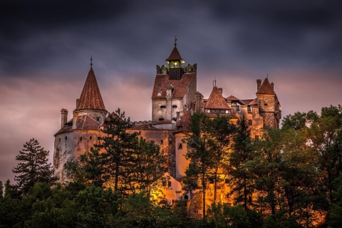 From Bucharest: Day Trip to Dracula and Peles Castle Shared Tour
