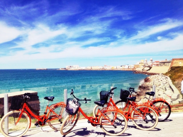 cadiz wird fahrrad im buss mitgenommen