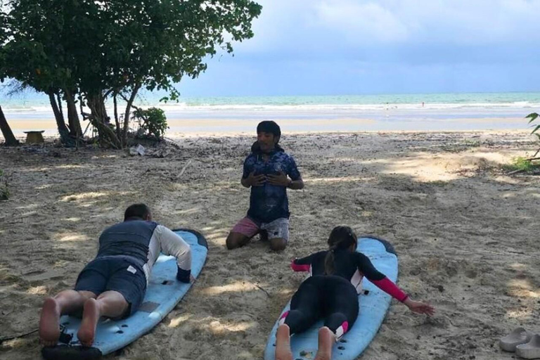Khao Lak: Surfing Lesson with All Day Surfboard and Drink Meeting Point Option