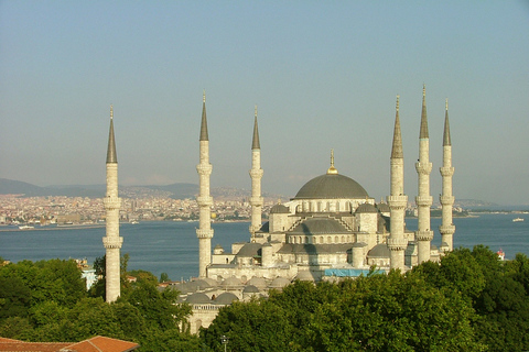 Istanbul: Tour della città vecchia e crociera sul BosforoIstanbul: tour della città vecchia e crociera sul Bosforo