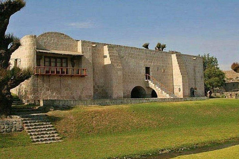 Explore the Loncco Route: Full Day Excursion from Arequipa