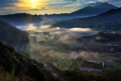 Bali: i migliori spot all&#039;alba e il tour privato della foresta delle scimmie di Ubud