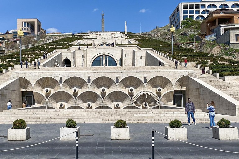 From Tbilisi: Armenia Day Trip with Yerevan & Cascade