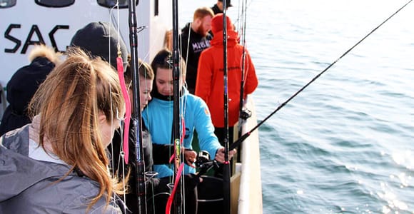 Reykjavik: Traditional Sea Fishing with BBQ Feast