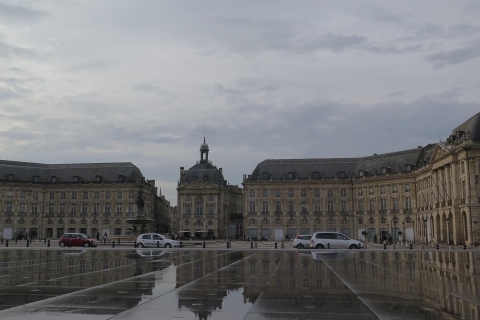 Welkom in Bordeaux: Privé wandeltocht met een lokaal2-uurs tour