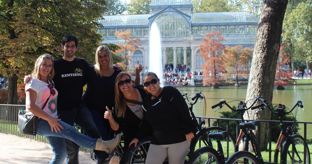 Подросток путешественник. A local friend. A local friend. Нью йорк экскурсия. Студенты путешествие.