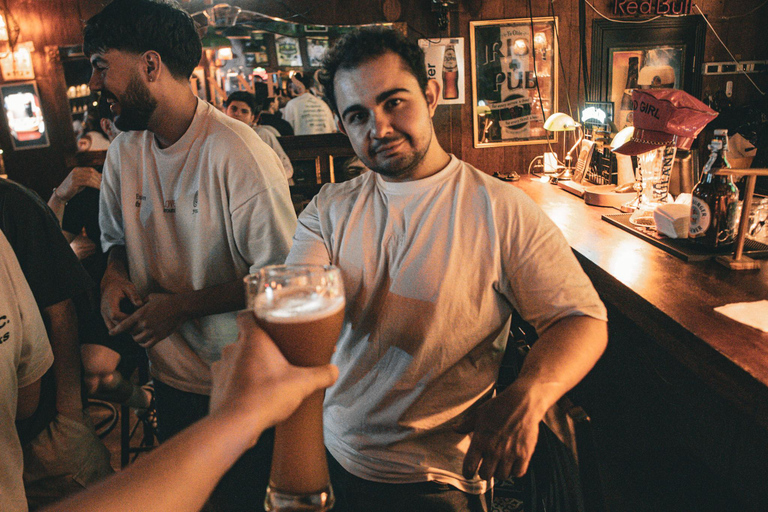 Tirana: Pub Crawl with 1 hour of Unlimited Drinks