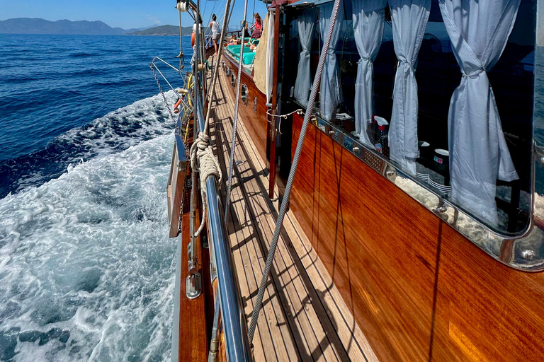 Agistri, Moni, and Aegina Sailing Yacht Cruise