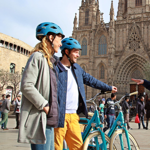 Barcelona: 2,5-stündige Sightseeing-Tour mit E-Bike