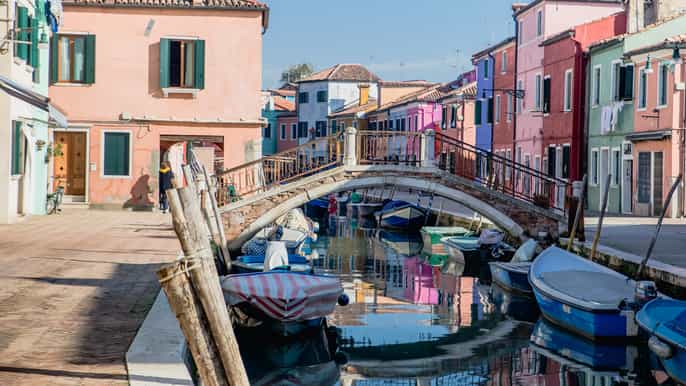 venice grand canal murano and burano halfday boat tour
