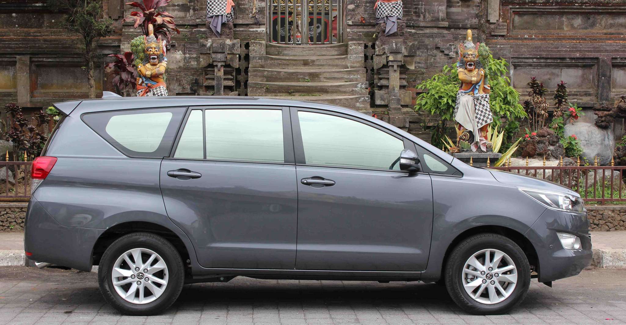 Ngurah Rai Bali Airport Private Transfer - Housity