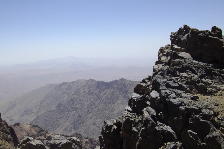 Van Marrakesh: 2-daagse Mount Toubkal TrekClimb Mount Toubkal: 2-daagse trektocht vanuit Marrakech