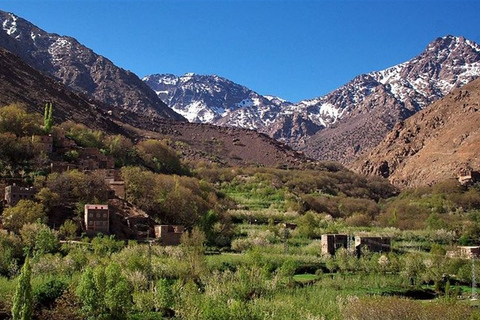 Van Marrakesh: 2-daagse Mount Toubkal TrekClimb Mount Toubkal: 2-daagse trektocht vanuit Marrakech