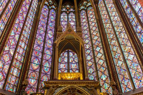 パリ：サント シャペル教会とコンシェルジュリー セットチケット