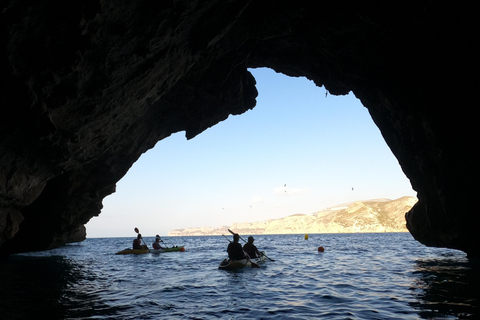 Jávea: Kayak Tour from Granadella Beach to the sea caves