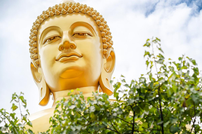 Bangkok: Big Buddha & Canal Longtail Boat Sightseeing Tour Join In Day Tour