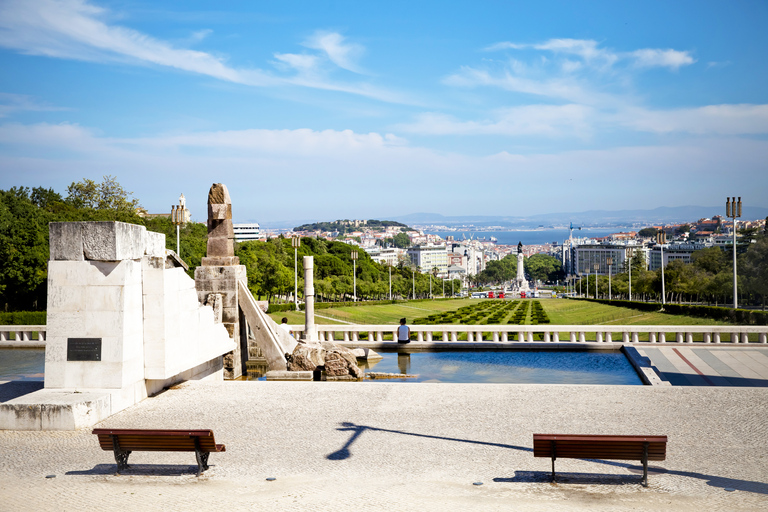 Lissabon 3-in-1 Hop-On/Hop-Off-Bus und Straßenbahn TourenLissabon: 3-in-1 Hop-On/Hop-Off-Tour mit Bus &amp; Tram