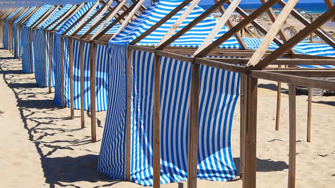 lisbon beach shuttle service
