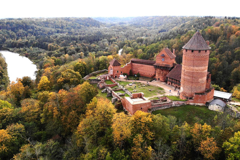 Desde Riga: Excursión de un día en privado a los Castillos de Cesis, Sigulda y Turaida