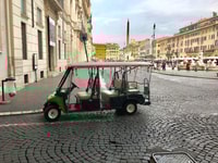 Roma, Imperial City Tour por carrito de golf con transferencia opcional - Housity