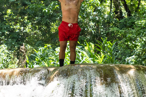 Magic Waterfalls Tour from Huatulco Magical waterfalls tour from Huatulco