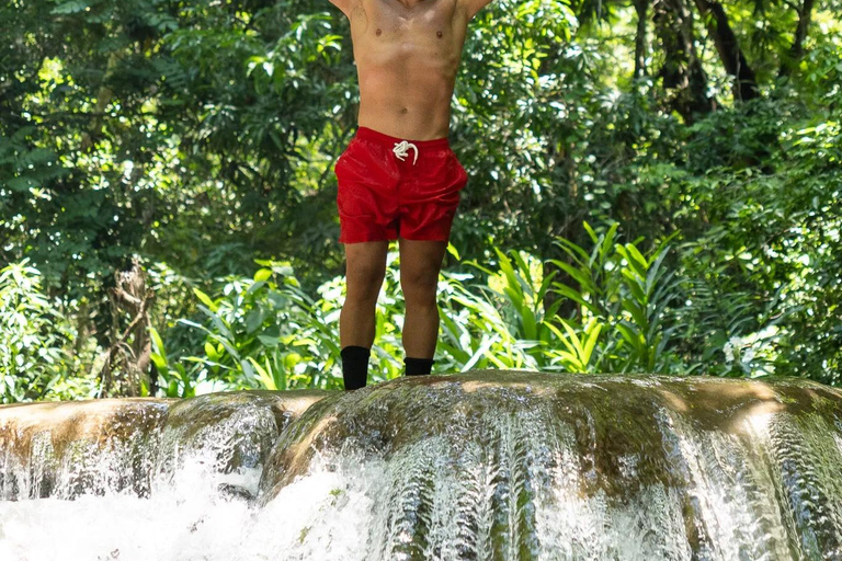 Magic Waterfalls Tour from Huatulco Magical waterfalls tour from Huatulco