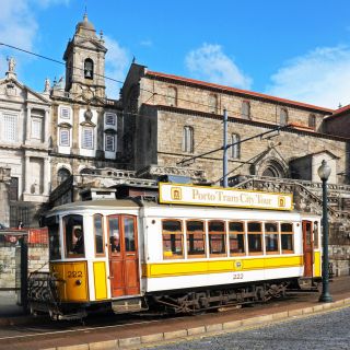 Porto: Hop-On Hop-Off Bus, Tram & Funicular Ticket