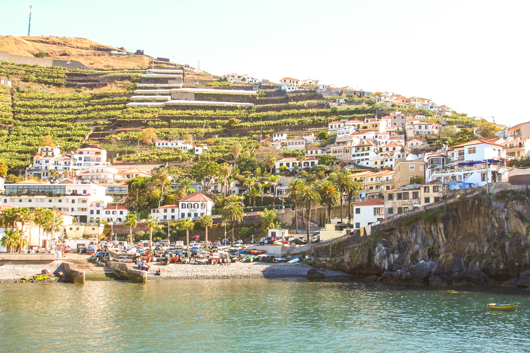 Funchal: tour 3 in 1 in autobus Hop-on Hop-off da 48 oreFunchal, Câmara de Lobos e Cabo Girão 48 ore 3 in 1 Ho-Ho