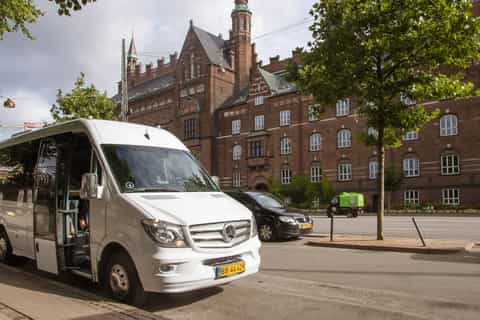 Copenhagen: Roskilde, Frederiksborg & Kronborg Day Tour