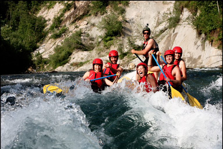 De Bled: rafting sur la rivière SavaBled : rafting sur la rivière Sava