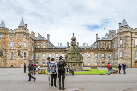 Edinburgh: Royal Attractions with Hop-On Hop-Off Bus Tours