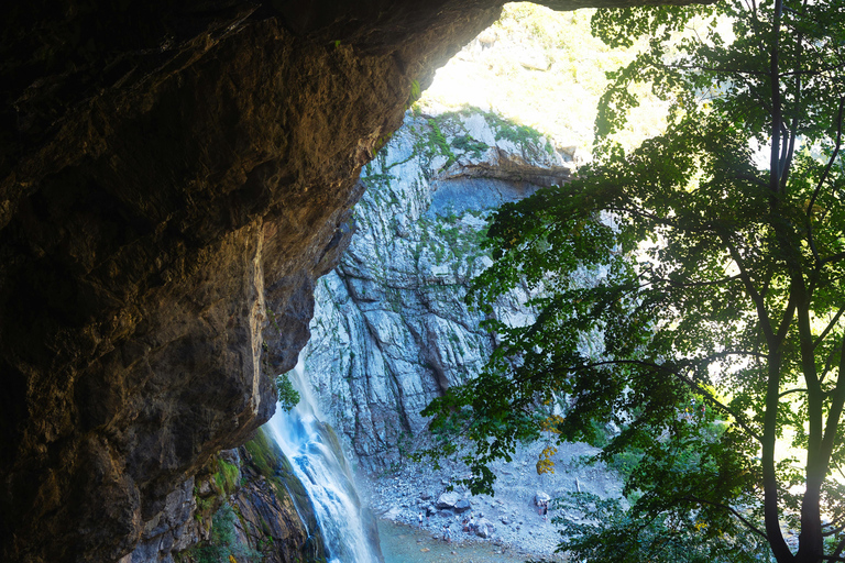 Stepantsminda: Scenic Arsha Waterfall Horseback Adventure
