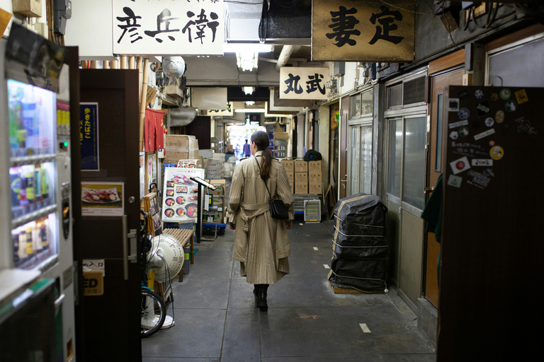 Tokyo Triangle: Tsukiji, Asakusa & Akihabara Private Tour Group Tour