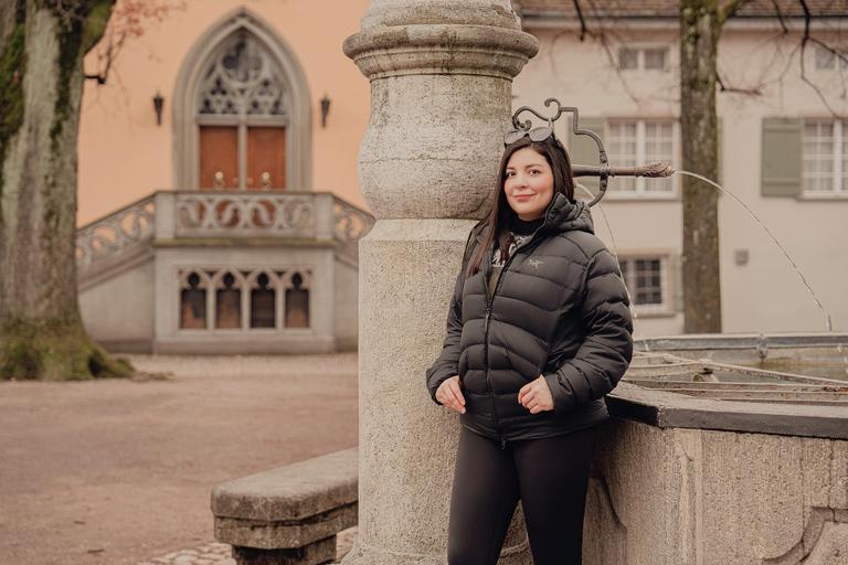 Zurich: Private Professional Photoshoot at Lindenhof