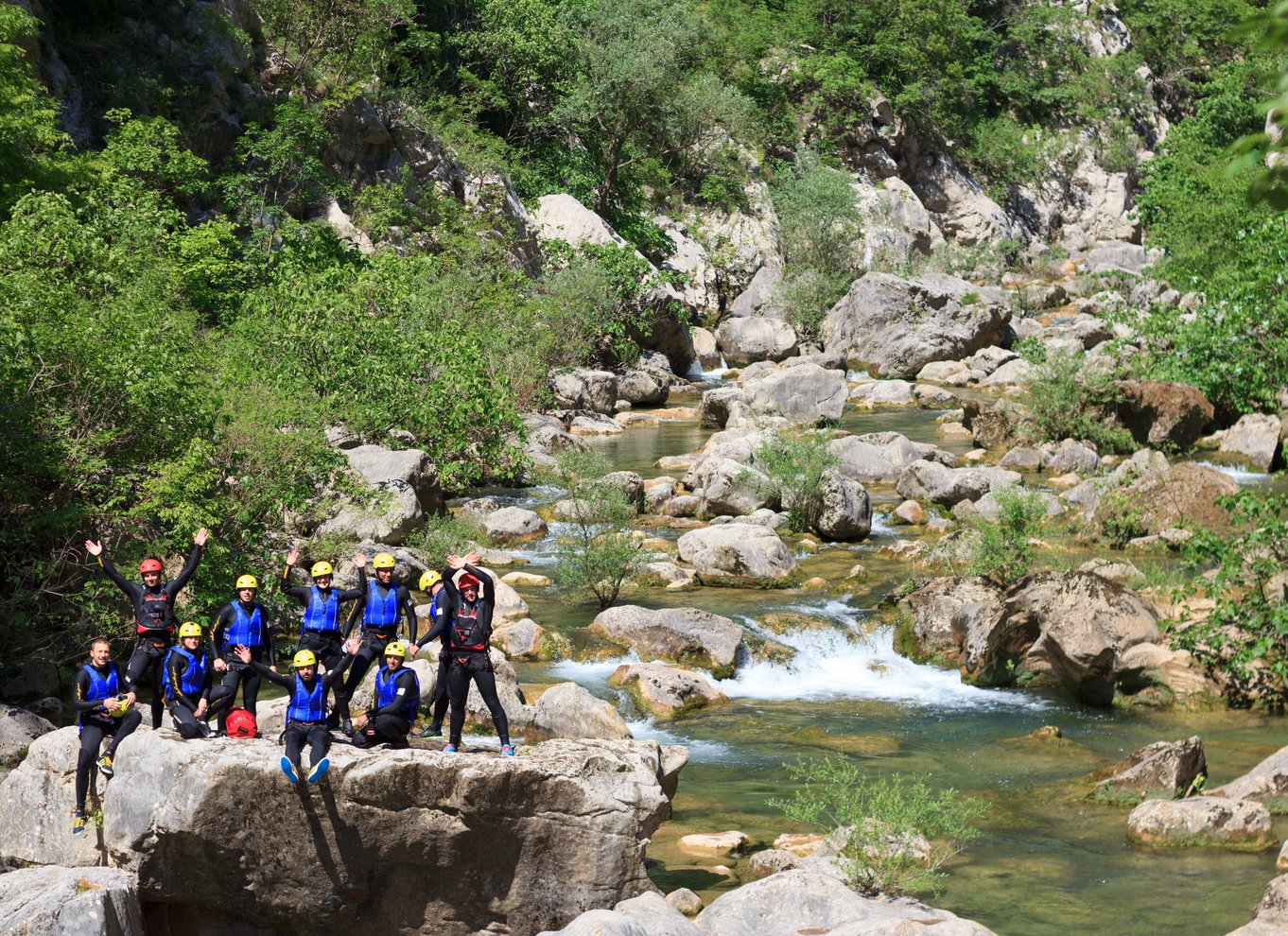 Fra Split eller Zadvarje: Ekstrem canyoning på Cetina-floden