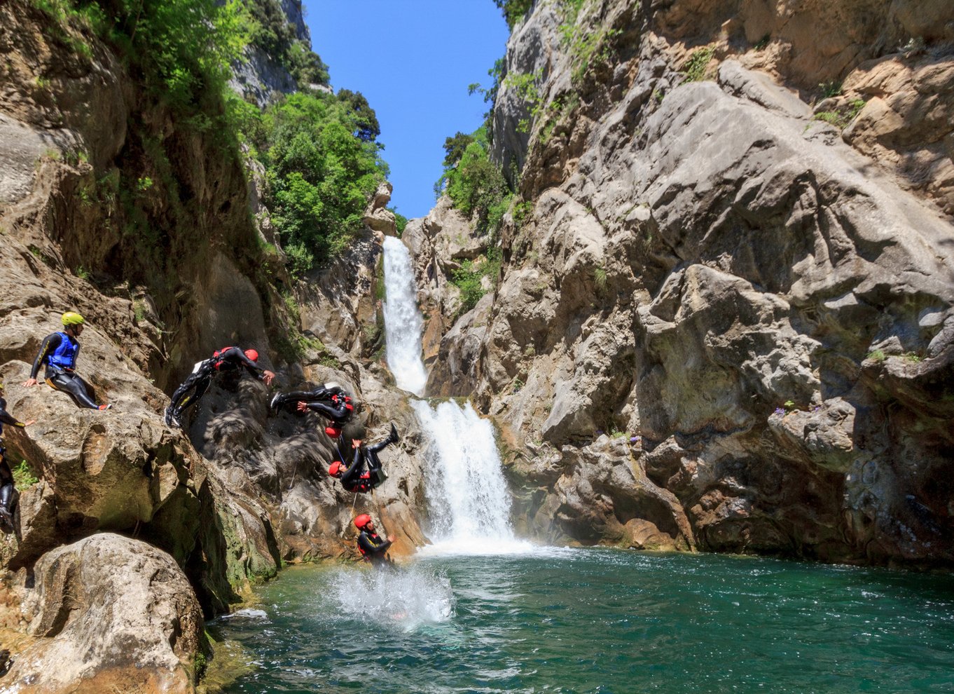 Fra Split eller Zadvarje: Ekstrem canyoning på Cetina-floden