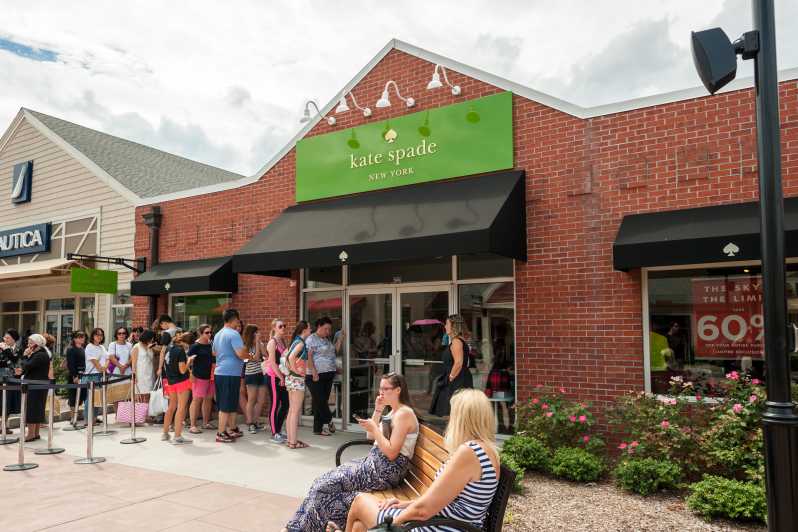 NYC: Woodbury Commons Outlet Mall Shopping Tour | GetYourGuide