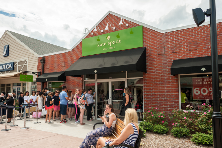 Da New York: tour al Woodbury Common Premium Outlets