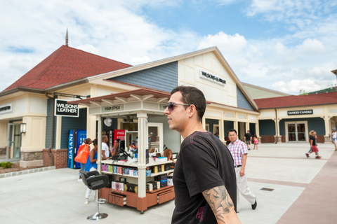 Da New York: tour al Woodbury Common Premium Outlets