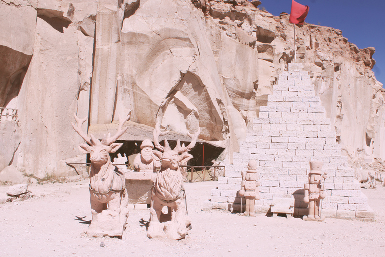 Arequipa: The Ashlar Route, Culebrillas Canyon & Yanahuara Arequipa Half-Day Tour: Discover the Ashlar Quarries & Culebrillas Canyon