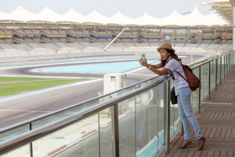 Vanuit Dubai: dagtour Abu Dhabi met Ferrari World-ticketVanuit Dubai: dagtour Abu Dhabi met Ferrari World