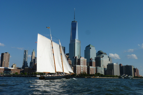 NYC: Statue of Liberty Cruise aboard a Classic Sailboat Peak Option