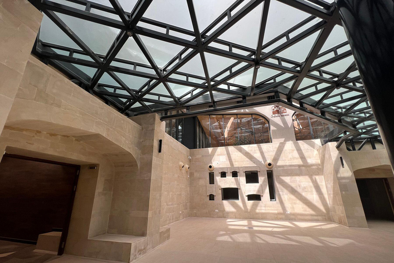 Baku: Eastern Bazaar Guided Tour