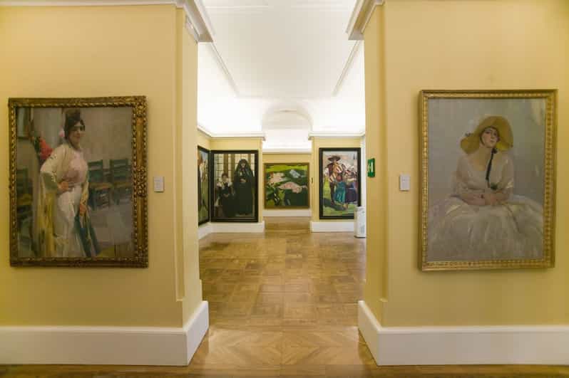 Tour privado del Museo Sorolla con un guía experto