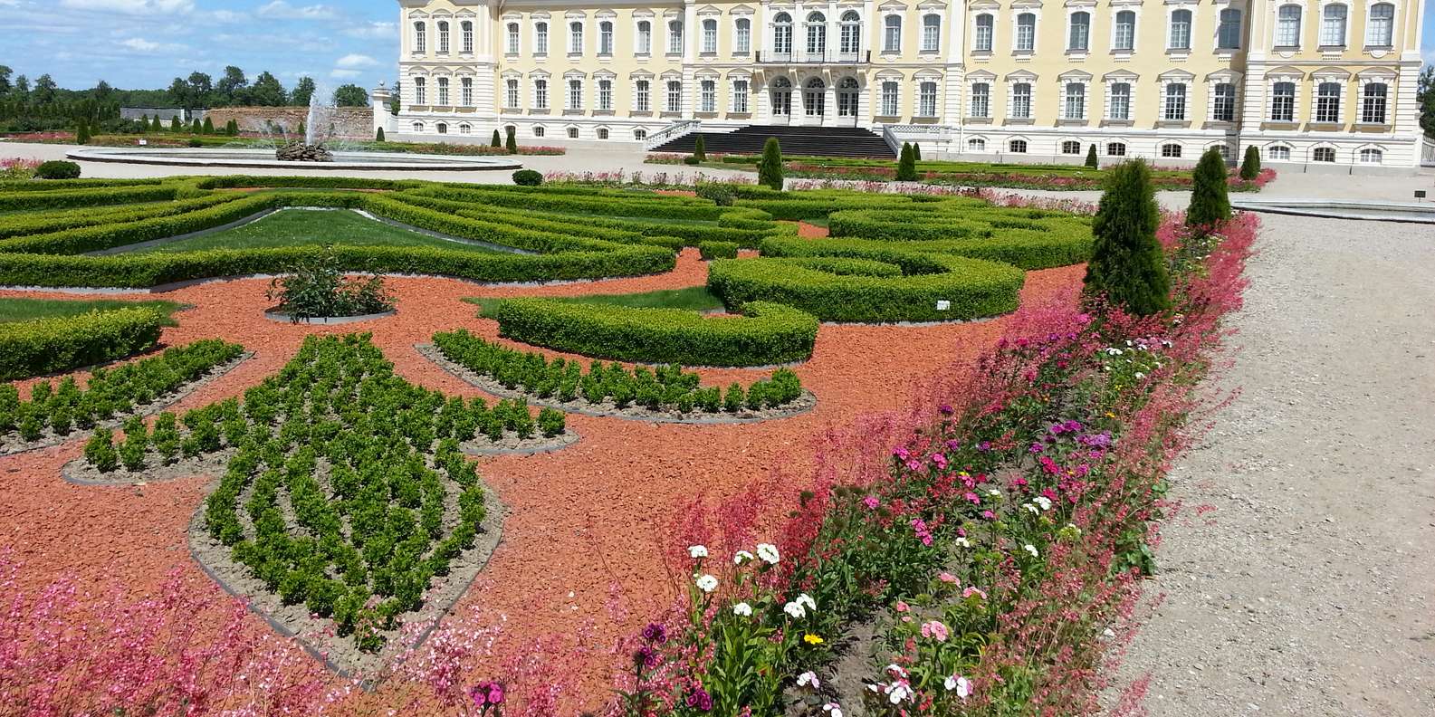 Vilna-Riika Ristien kukkula, Rundalen palatsi Bauska castl (Bauskan linna)  | GetYourGuide