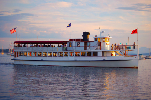 Boston: City Lights Sightseeing Cruise on Classic Boat