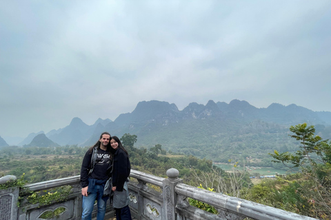 从河内出发：3日游览高平的亮点。从河内出发：3天高平精华游。