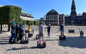 Copenhagen: City Highlights Guided Segway Tour