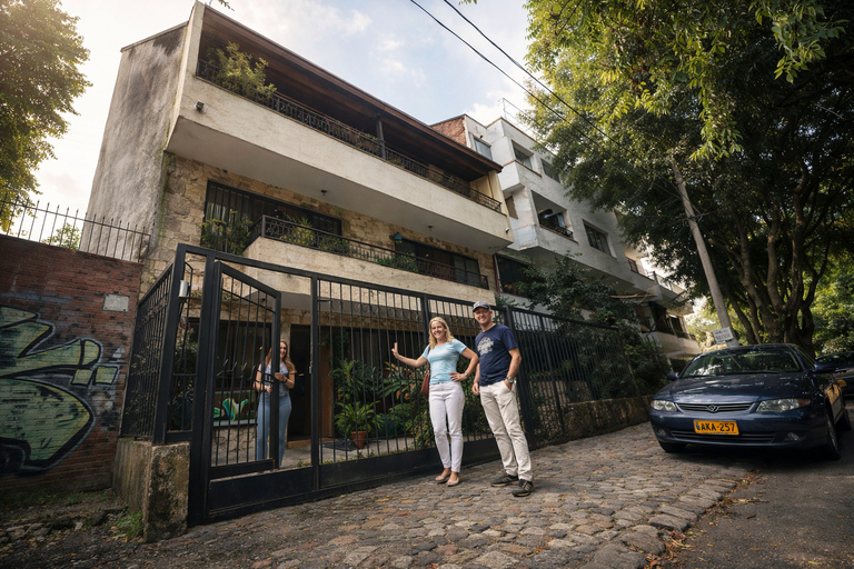 Medellín: Escobar, Colombian Conflict & Transformation